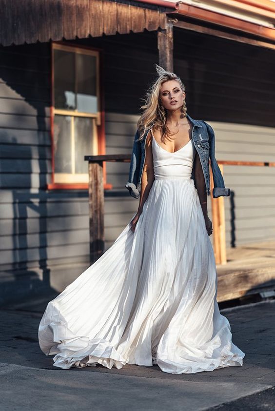 Veste robe mariée sale